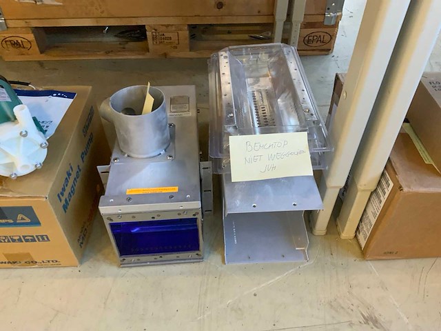 Iwaki md-30r-200n pomp (2x) en diversen - afbeelding 4 van  7