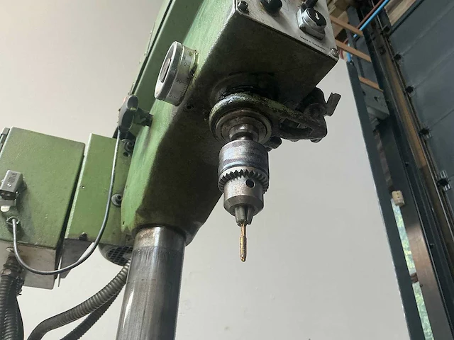 Ixion - bt 15 gl - pillar drilling machine - afbeelding 7 van  13