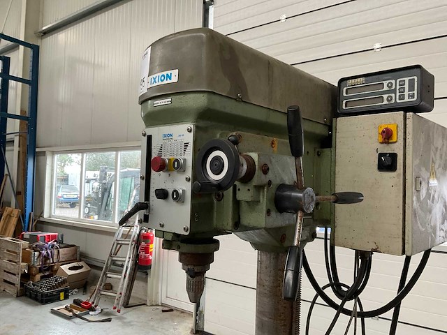 Ixion b1 30 kolomboor- freesmachine - afbeelding 11 van  15