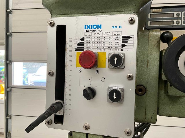 Ixion b1 30 kolomboor- freesmachine - afbeelding 12 van  15