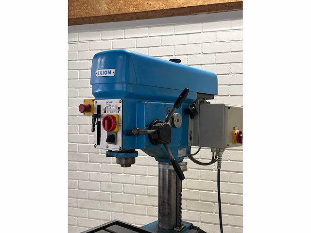 Ixion bs 23 av kolomboormachine - afbeelding 4 van  7
