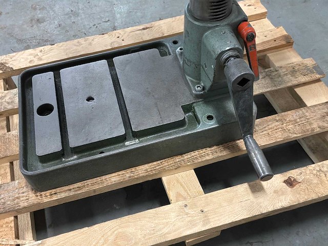 Ixion bt 156 tafelboormachine - afbeelding 7 van  7