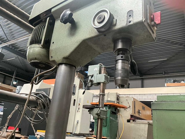 Ixion bt15 kolomboormachine - afbeelding 4 van  8