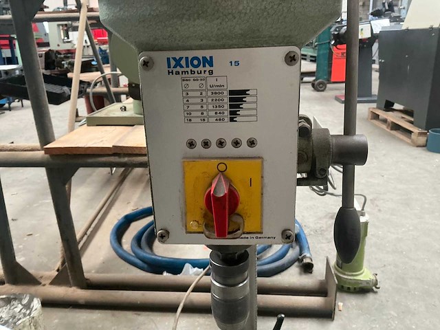 Ixion bt15 kolomboormachine - afbeelding 5 van  8