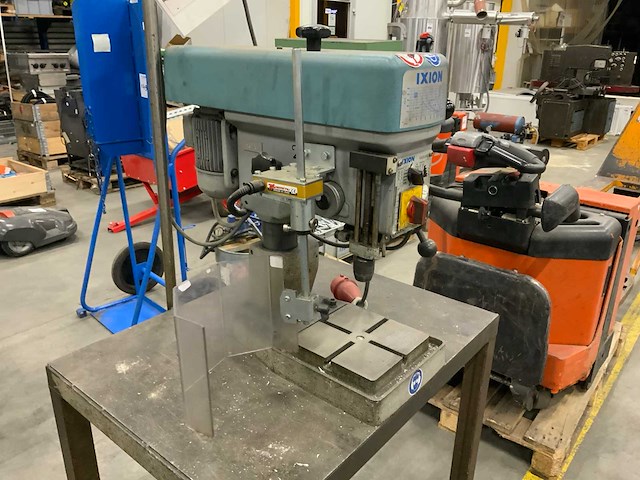 Ixion bt6 tafelboormachine - afbeelding 6 van  8
