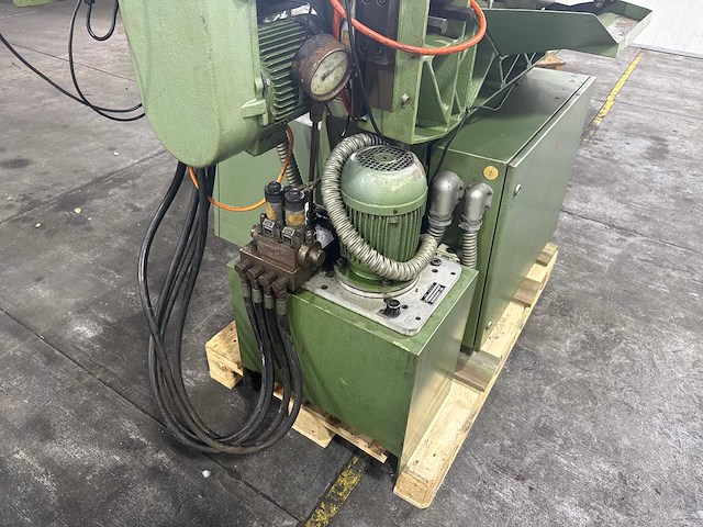 Ixion tl 500 sva diepgatboormachine - afbeelding 6 van  10