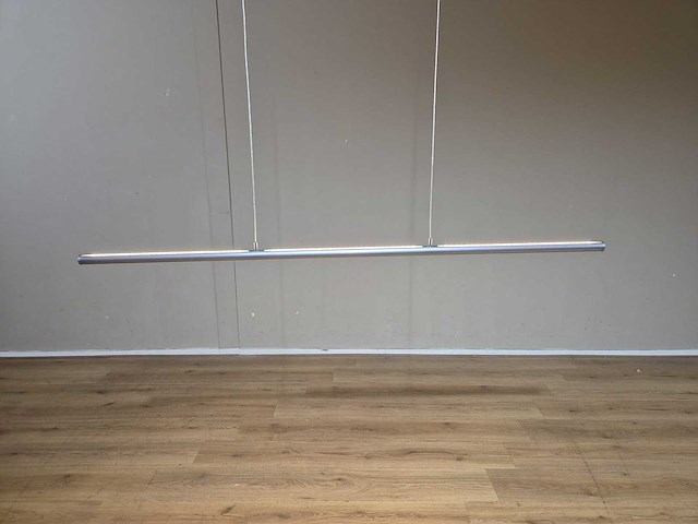 Iyo - ferrolight - yin-yang - hanglamp - showroommodel - afbeelding 1 van  9