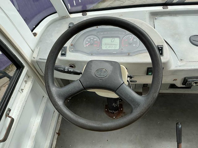 Iyyo - 2017 - 14 zitplaatsen - elektrisch bedrijfswagen - afbeelding 6 van  17