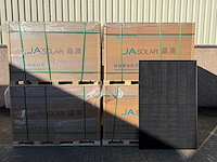 Ja solar - set van 144 zonnepanelen (450 wp) totaal 81.000 wp - afbeelding 1 van  4