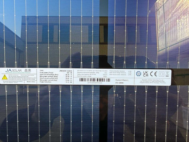 Ja solar - set van 24 zonnepanelen (450 wp) met hybride omvormer en 14,2 kwh batterijen - afbeelding 16 van  21