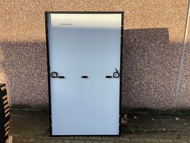 Ja solar - set van 25 zonnepanelen (370 wp) - goodwe 10k omvormer - afbeelding 3 van  9