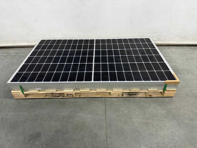Ja solar - set van 3 zonnepanelen (totaal vermogen 1140 wp) - afbeelding 1 van  1