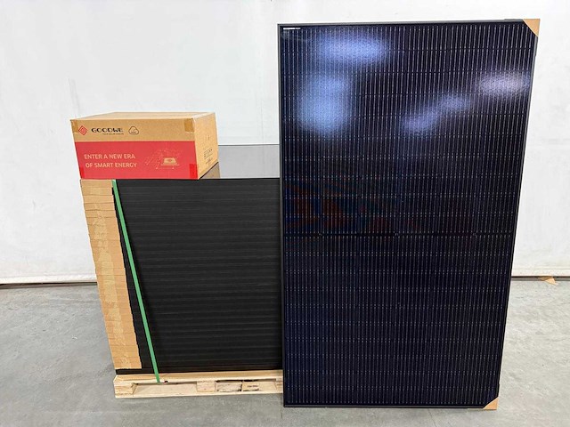 Ja solar - set van 36 zonnepanelen - goodwe 12 kw omvormer - afbeelding 1 van  6