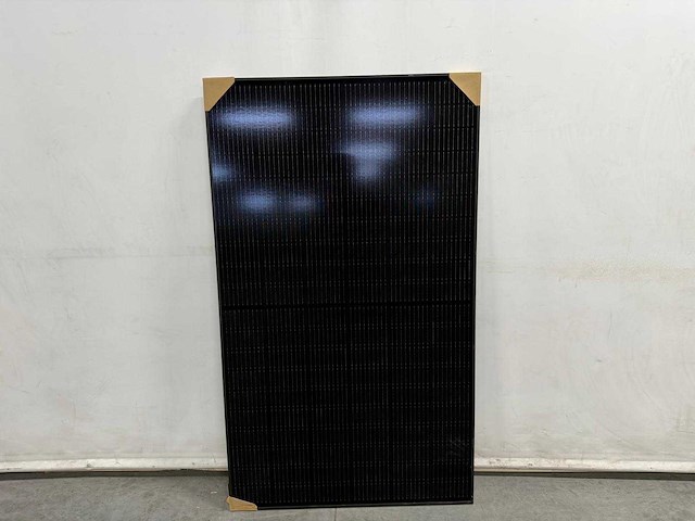 Ja solar - set van 7 zonnepanelen - solax 2 kw omvormer - afbeelding 2 van  6