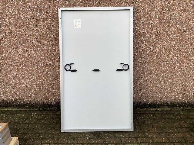 Ja solar - set van 8 zonnepanelen (340 wp) - solax 2.5 omvormer - afbeelding 3 van  6