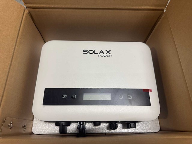 Ja solar - set van 8 zonnepanelen (340 wp) - solax 2.5 omvormer - afbeelding 5 van  6