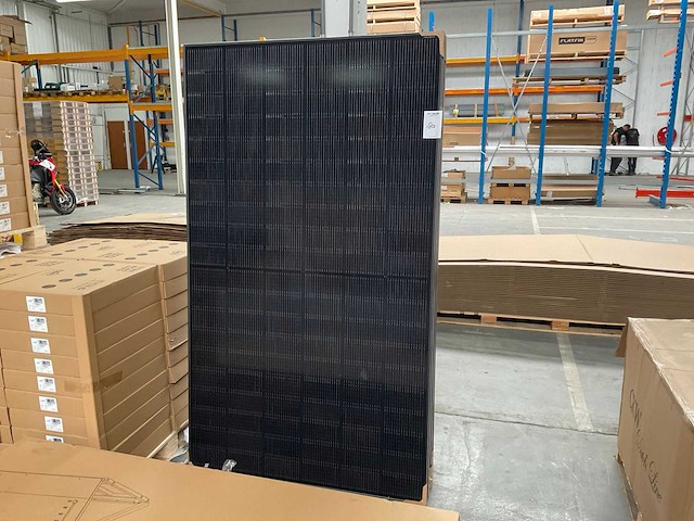 Ja solar jam60d41-500/lb zonnepaneel (10x) - afbeelding 1 van  3