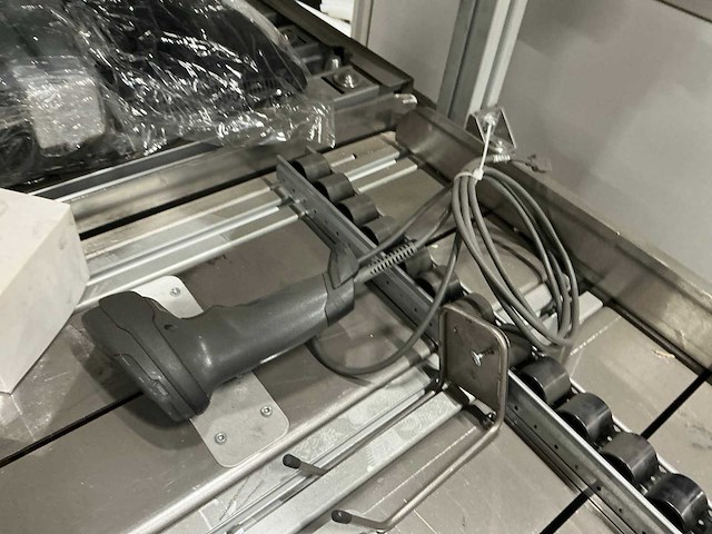 Jabil avi 5 visueel inspectie apparaat - afbeelding 12 van  14