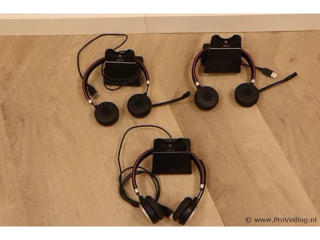 Jabra div010 headsets incl. oplaadstations - afbeelding 1 van  6