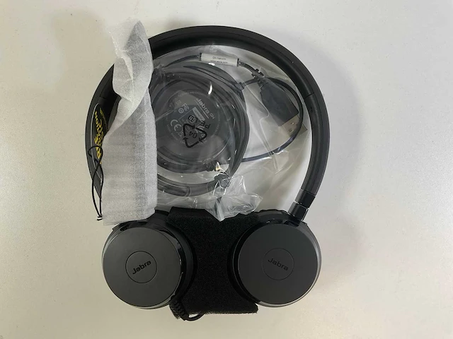 Jabra (evolve 30 ii) stereo / mono professional headsets (new) (9x) - afbeelding 6 van  7
