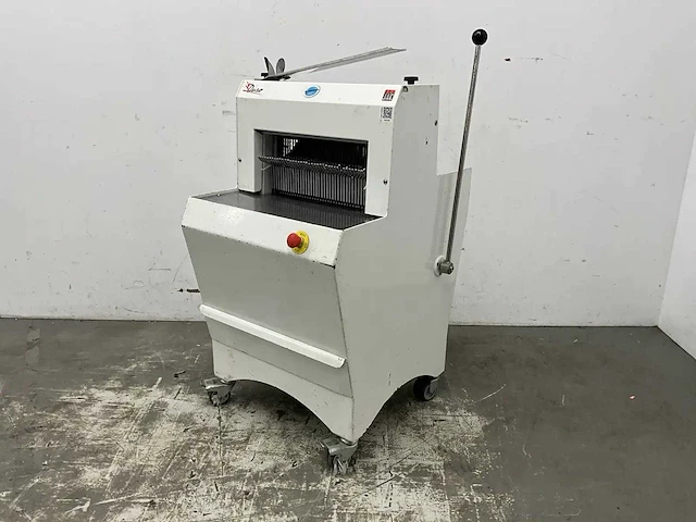 Jac - bel 450/11 - broodsnijmachine - afbeelding 2 van  5