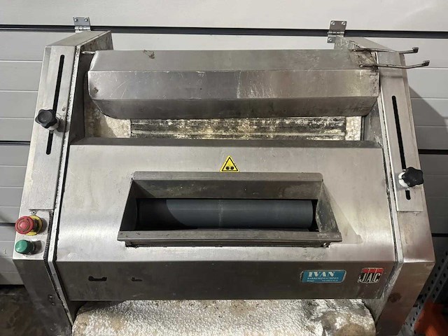 Jac - stokbroodmachine - afbeelding 4 van  7