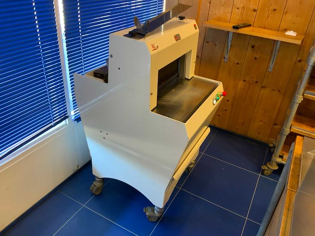 Jac eco eel 450/12 broodsnijmachine - afbeelding 4 van  5