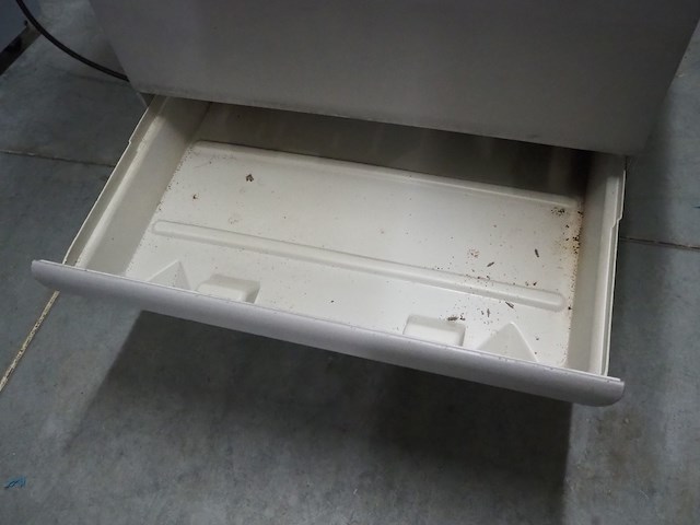 Jac - afbeelding 10 van  10