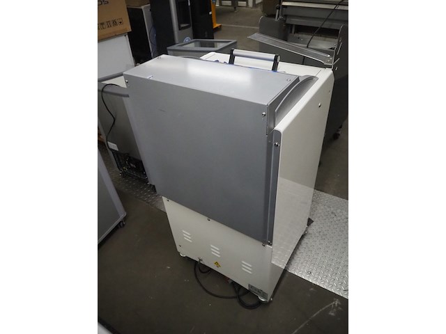 Jac - afbeelding 5 van  10