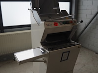 Jac - afbeelding 1 van  12