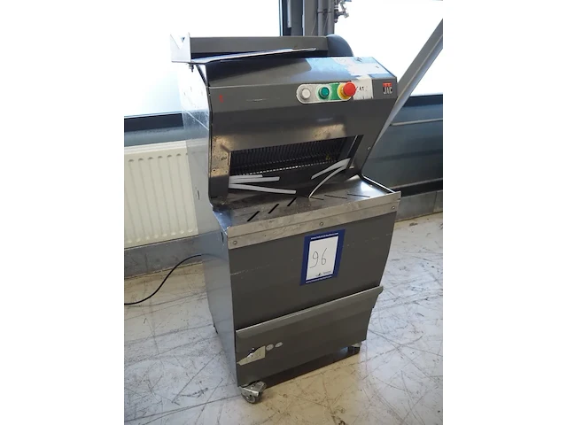 Jac - afbeelding 1 van  12