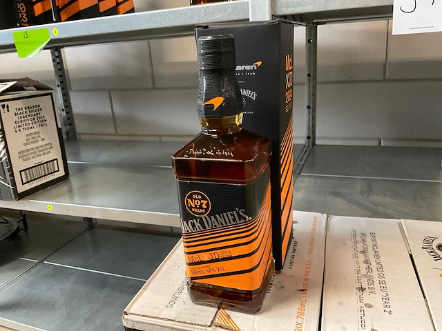 Jack daniels - mclaren - whiskey - 2024 en 2023 - afbeelding 1 van  4