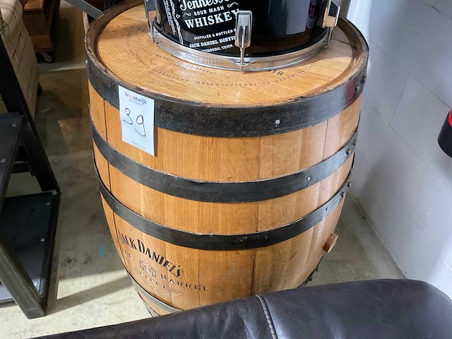 Jack daniels - vat - wijn en drank accessoire - barrel strength vat - de gouden eeuw - afbeelding 2 van  4