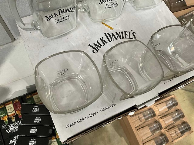 Jack daniels partij diverse glazen - afbeelding 7 van  7