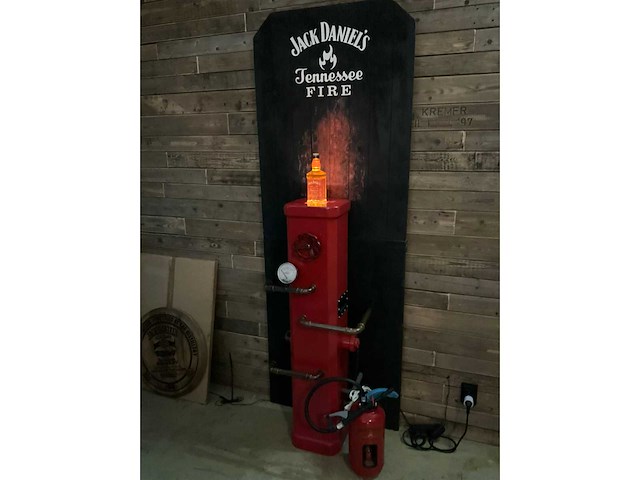 Jack daniels tennessee fire presentatie rek en brandblusser - afbeelding 2 van  5