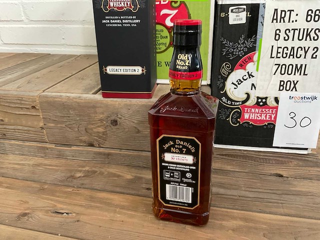 Jack daniels whiskey (18x) - legacy 1 - 2 - 3 - afbeelding 7 van  8