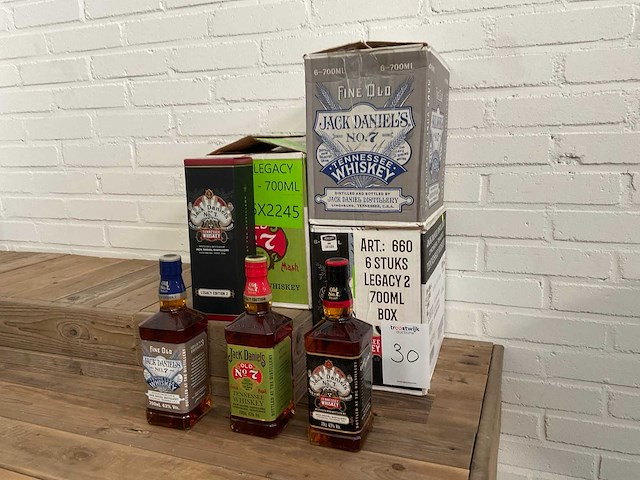 Jack daniels whiskey (18x) - legacy 1 - 2 - 3 - afbeelding 8 van  8