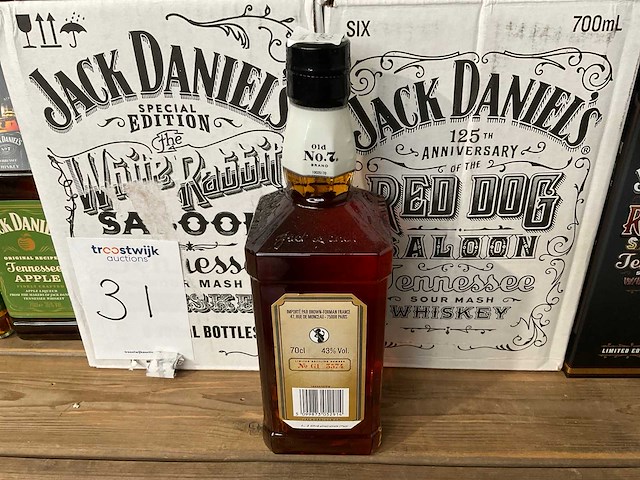 Jack daniels whiskey (18x) - white rabbit - red dog - apple - afbeelding 5 van  8