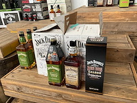 Jack daniels whiskey (18x) - white rabbit - red dog - apple - afbeelding 8 van  8
