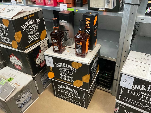 Jack daniels whiskey (24x) (2 volle dozen a 12 stuks) - afbeelding 6 van  6