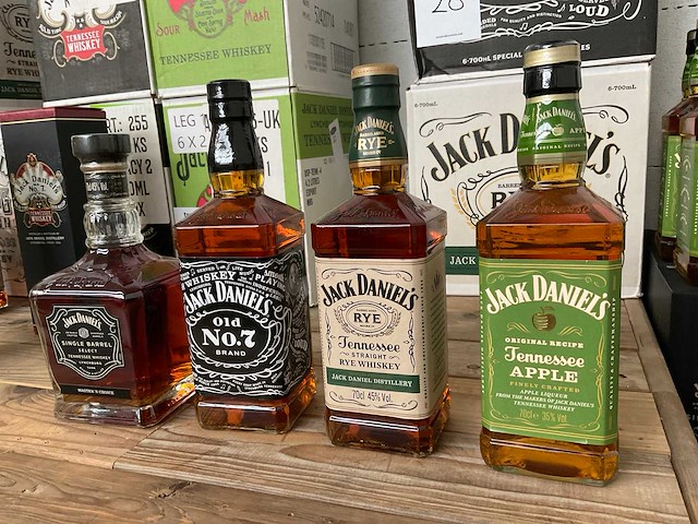 Jack daniels whiskey (24x) single barrel's - paula scherr - straight rye - apple - afbeelding 1 van  10