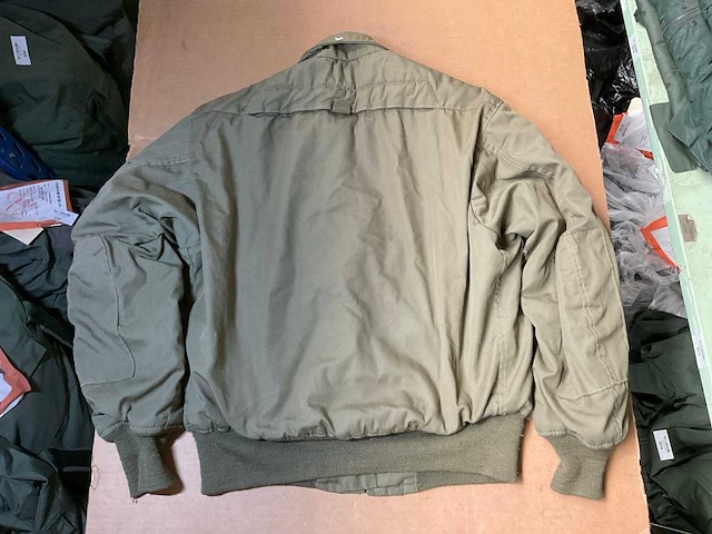 Jacket - afbeelding 3 van  3