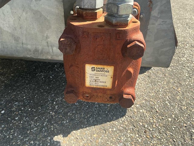 Jaco - 8 kuubs tankwagen - op slee - met vacuümpomp - afbeelding 2 van  20