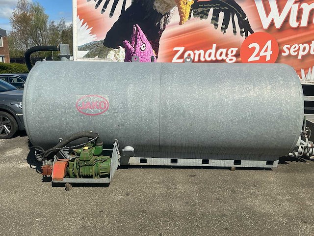 Jaco - 8 kuubs tankwagen - op slee - met vacuümpomp - afbeelding 18 van  20