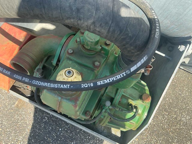 Jaco - 8 kuubs tankwagen - op slee - met vacuümpomp - afbeelding 14 van  20