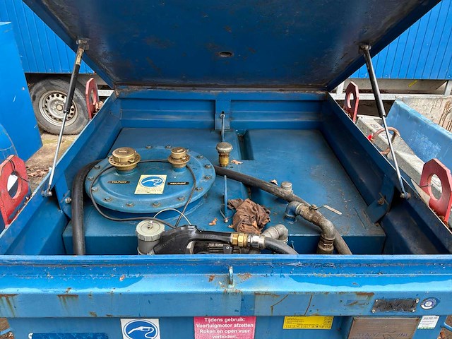 Jacobi tanks brandstoftank - afbeelding 7 van  10