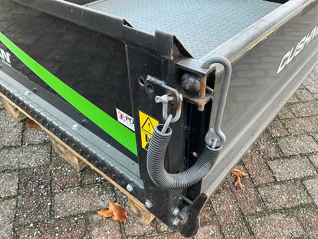 Jacobsen cushman utv laadbak - afbeelding 6 van  10