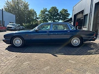 Jacquar / daimler - 1996 - dubble six lwb - personenauto - afbeelding 23 van  25