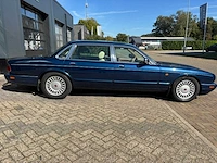Jacquar / daimler - 1996 - dubble six lwb - personenauto - afbeelding 24 van  25