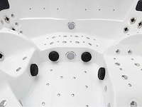 Jacuzzi en buitenspa - rvs frame - vonato - 0 - milaro - afbeelding 8 van  21